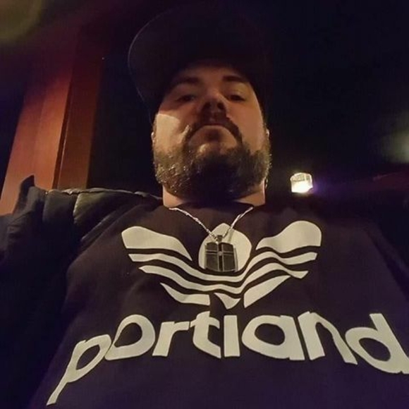 Meet your Posher, Joshua - Picture 1 of 1